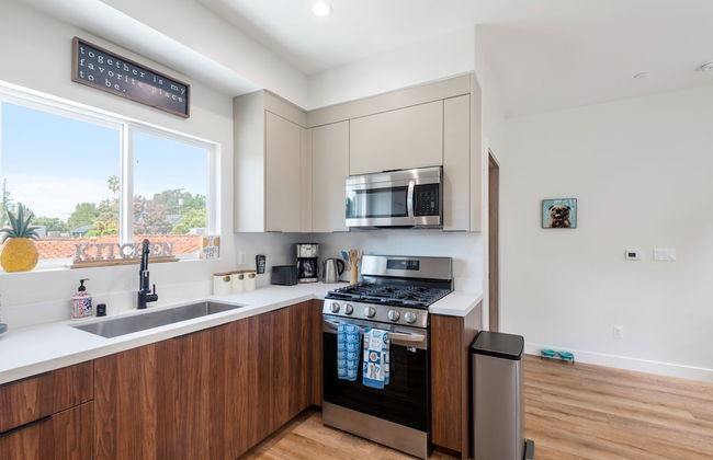 Stylish Sherman Oaks Townhouse W/ 3 Master Suites - Foto 12