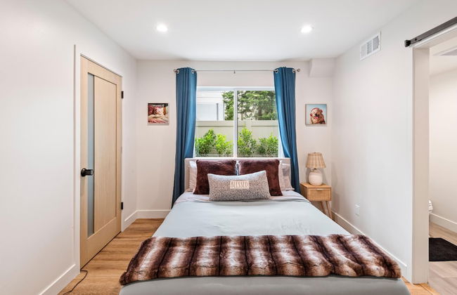 Stylish Sherman Oaks Townhouse W/ 3 Master Suites - Foto 6