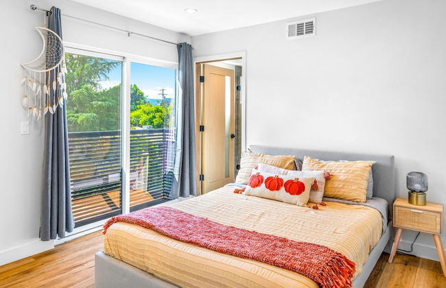 Stylish Sherman Oaks Townhouse W/ 3 Master Suites - Foto 10