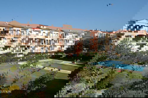 Foto 1 - Holiday Apartment in a Complex near Sea