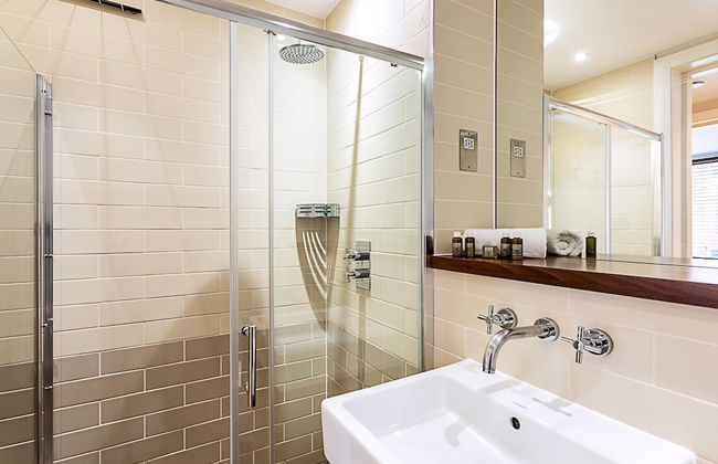 Wonderful Holborn Apartment - Photo 22