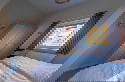 Foto 3 - Cozy Beachside Apartment