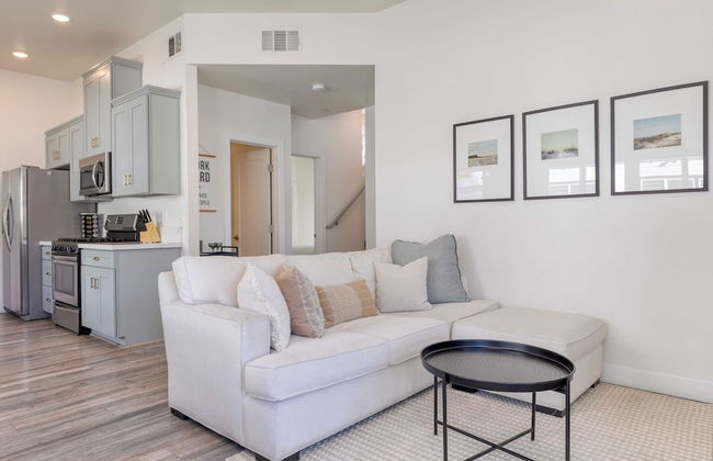 Socal Cottage by Avantstay Near Gaslamp + Firepit - Foto 23