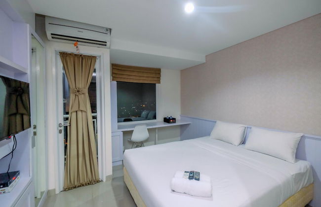 Cozy Living Studio At Grand Dhika City Jatiwarna Apartment - Foto 13