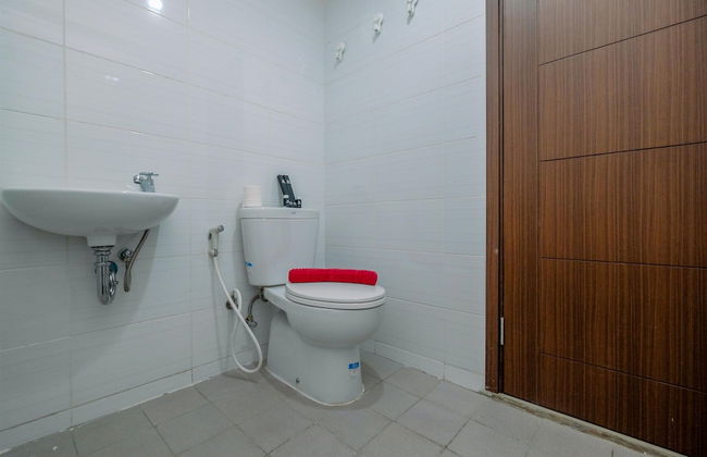 Cozy Living Studio At Grand Dhika City Jatiwarna Apartment - Foto 8