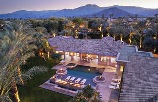 Photo 1 - The Date Palm Estate by Avantstay Luxurious Private Retreat