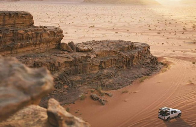 Moon life in Wadi Rum - Foto 11