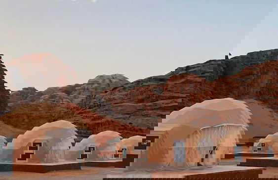 Moon life in Wadi Rum - Foto 1