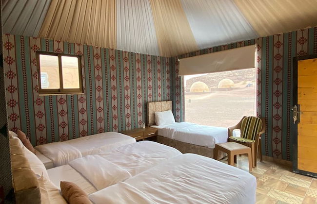 Moon life in Wadi Rum - Foto 46
