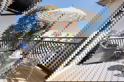 Photo 3 - Stone Lagoon by Avantstay Steps to the Beach + Backyard Oasis!