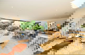Foto 3 - The Putney Wonder - Dazzling 3bdr Flat With Garden