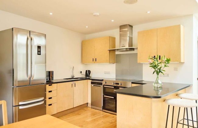 The Putney Wonder - Dazzling 3bdr Flat With Garden - Foto 26