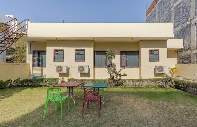 Lime Tree Studio Near Fortis Gurgaon - Photo 8