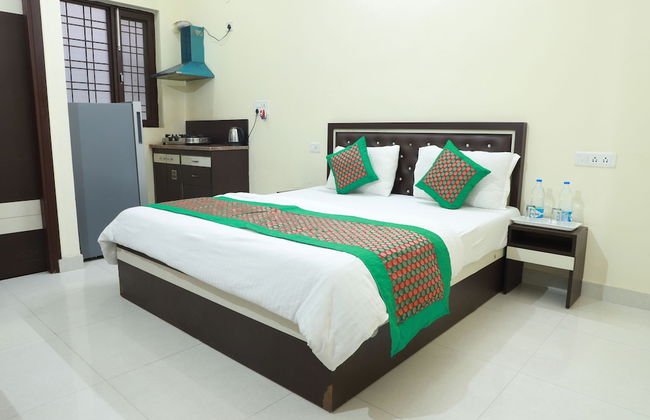 Lime Tree Studio Near Fortis Gurgaon - Photo 1