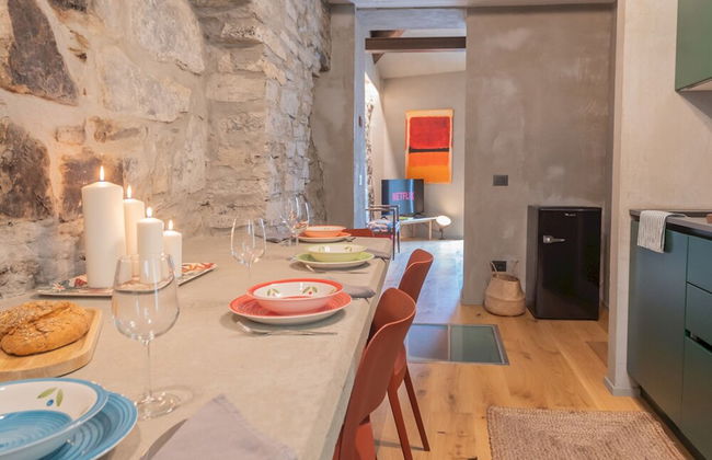 Urio s Castle Suites - Photo 21