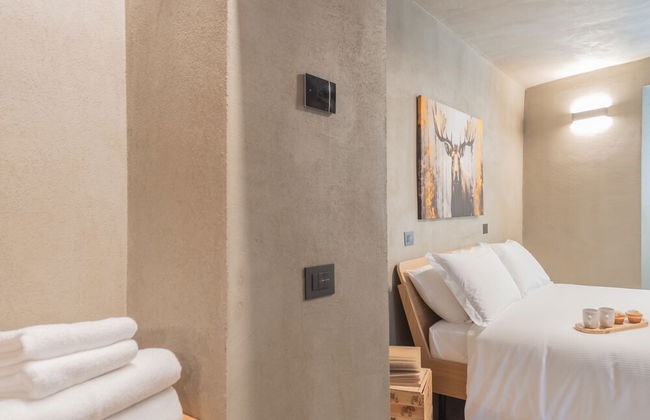 Urio s Castle Suites - Photo 18