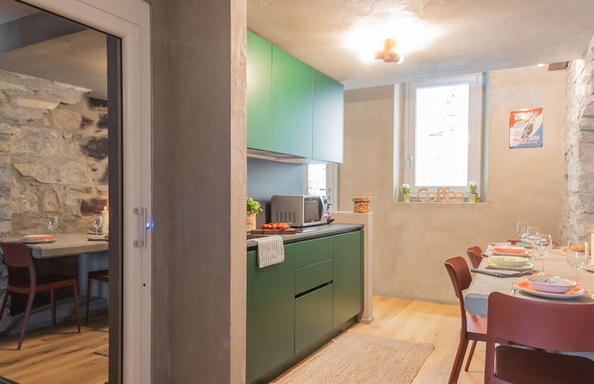 Urio s Castle Suites - Photo 17