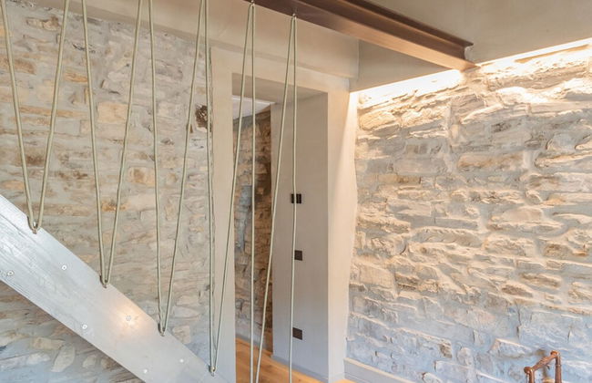 Urio s Castle Suites - Photo 32