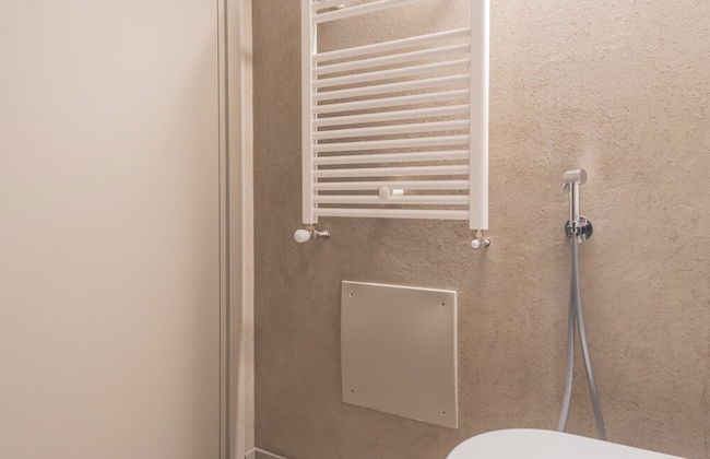 Urio s Castle Suites - Photo 36