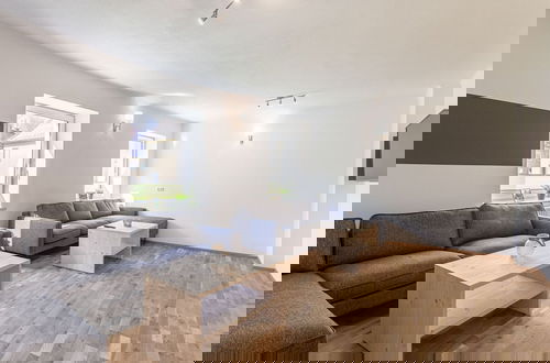 Photo 7 - Apartment in Alps With Stunning Views
