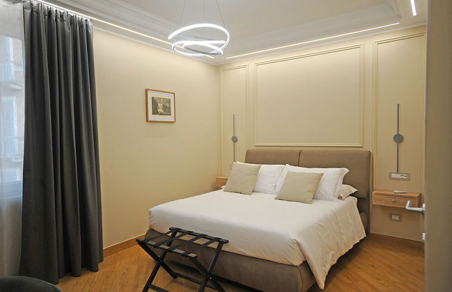 Mom Apartment Rooms&Suites - Photo 13