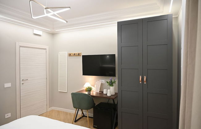 Mom Apartment Rooms&Suites - Photo 23