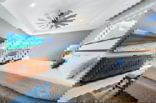 Photo 2 - Beach House Residence - Penthouse by Beachside Management