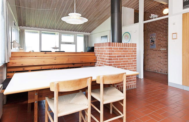 6 Person Holiday Home on a Holiday Park in Gilleleje - Foto 23