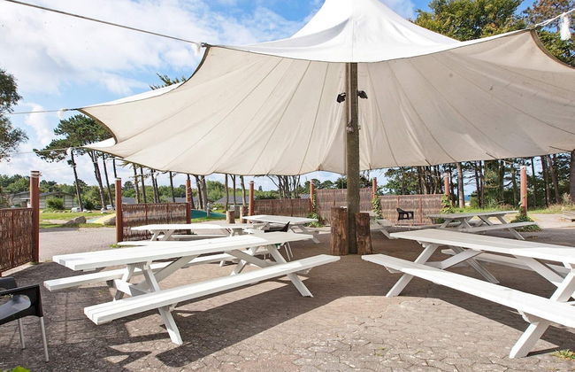6 Person Holiday Home on a Holiday Park in Gilleleje - Foto 61