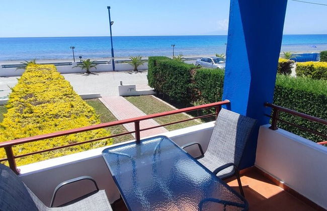 Calm and Peaceful First Line House in Front of the sea - Foto 25