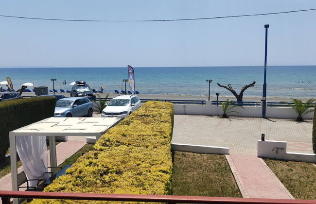 Calm and Peaceful First Line House in Front of the sea - Foto 27