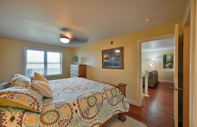 Unit 109 2 Bdrm/ 2 BA - Photo 3