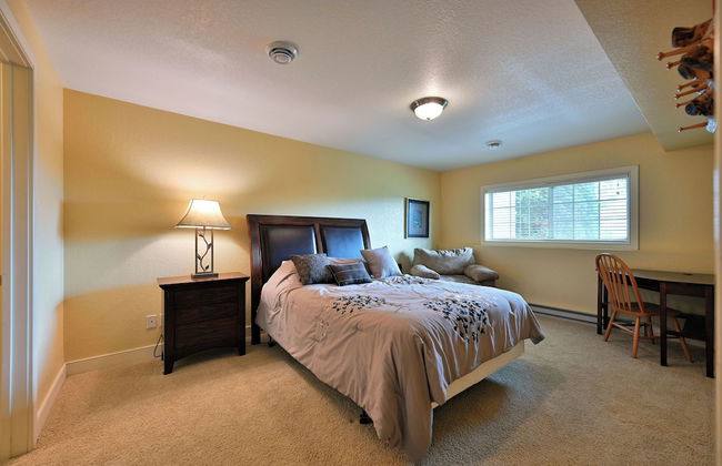 Unit 109 2 Bdrm/ 2 BA - Photo 2