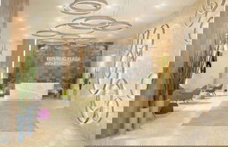 Foto 1 - Republic Tan Son Nhat Airport Luxury