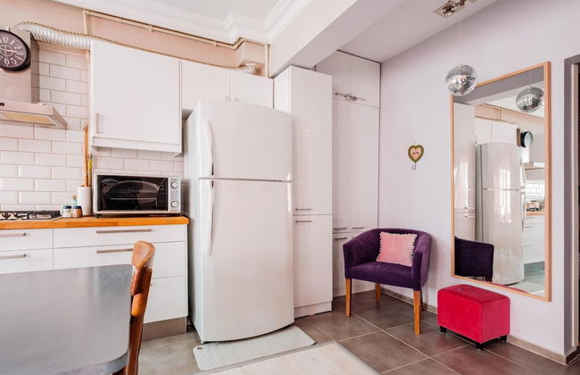 Lovely Flat w Balcony 5 min to Istiklal Ave - Foto 7