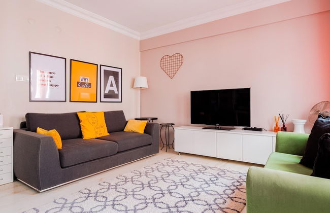 Lovely Flat w Balcony 5 min to Istiklal Ave - Foto 10