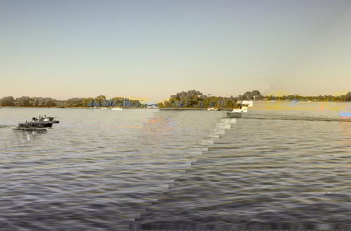 Photo 29 - Luxury Villa With Sauna by the Lake