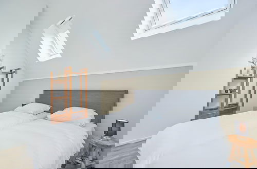 Photo 15 - Luxury Villa With Sauna by the Lake