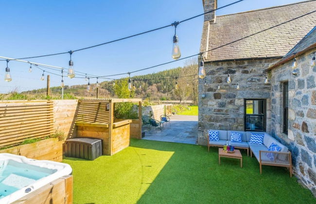 Kirkton Family Farmhouse With Hot Tub Alford Aberdeenshire - Foto 2