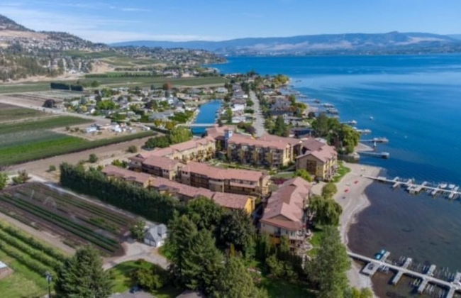 Beachfront Lakeview Condo at Barona - Foto 25