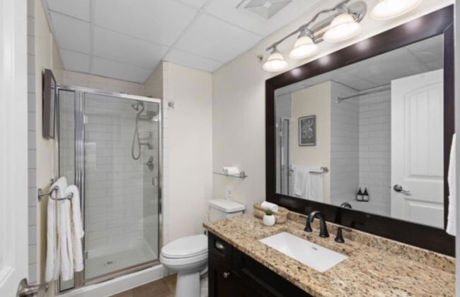 Beachfront Lakeview Condo at Barona - Foto 8