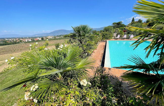 Spoleto Poolside - apt Sleeps 4 on Beautiful Campus - 1 km max Spoleto Central - Foto 18