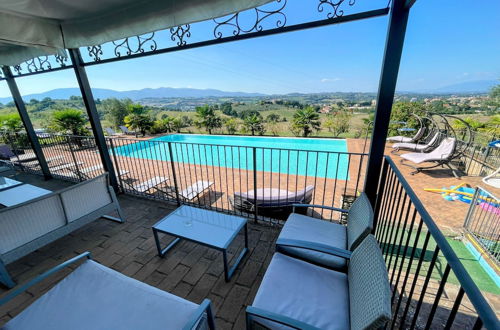 Photo 53 - Apt 3. Infinity Pool, Extensive Grounds With Shrubs + Flowers, Jacuzzi. Sleeps 4