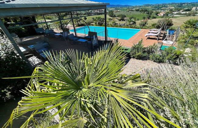 Spoleto Poolside - apt Sleeps 4 on Beautiful Campus - 1 km max Spoleto Central - Foto 29