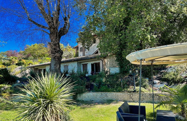 Spoleto Poolside - apt Sleeps 4 on Beautiful Campus - 1 km max Spoleto Central - Foto 41