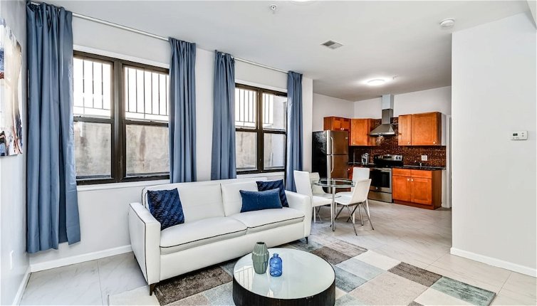 Photo 1 - A Touch of Blue! Stylish 2BD Next to Reading Terminal Market
