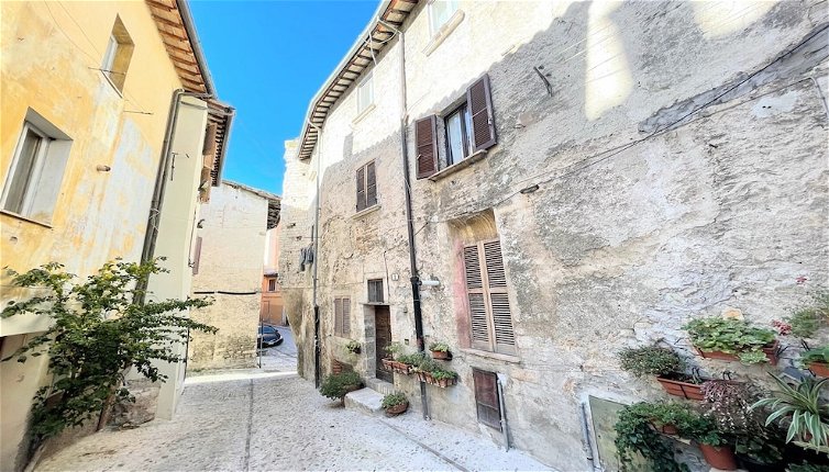 Photo 1 - Traditional Town House Central Spoleto - car is Unnecessary - Wifi - Sleeps 10