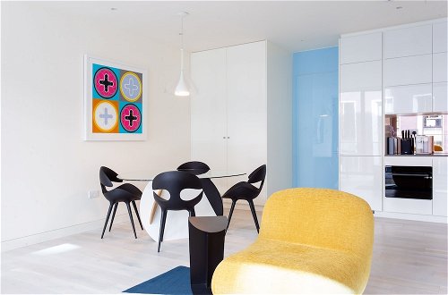 Foto 20 - Designer Apartment in Mayfair