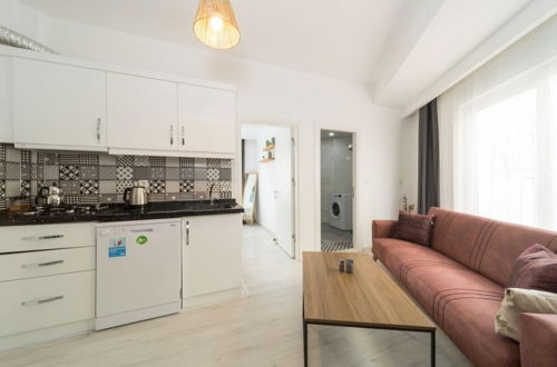 Photo 8 - Cozy and Modern Apartment in Muratpasa Antalya