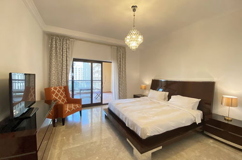 Photo 3 - LuxBnB Fairmont Palm Jumeirah 2.5BDR